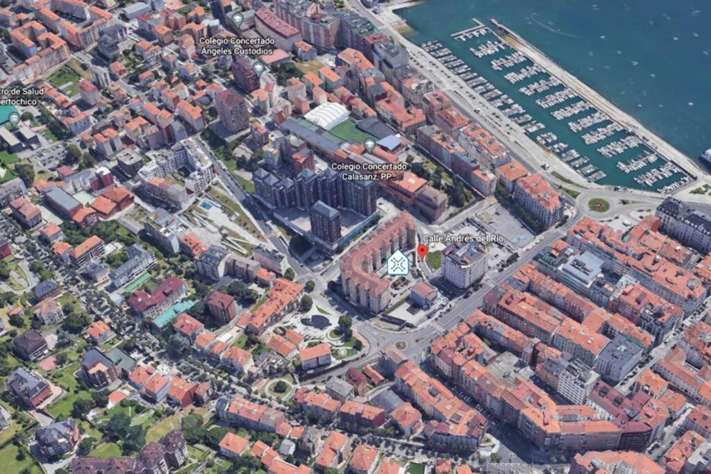 Comodo Apartamento En Puertochico, Cerca De Todo. Сантандер Экстерьер фото